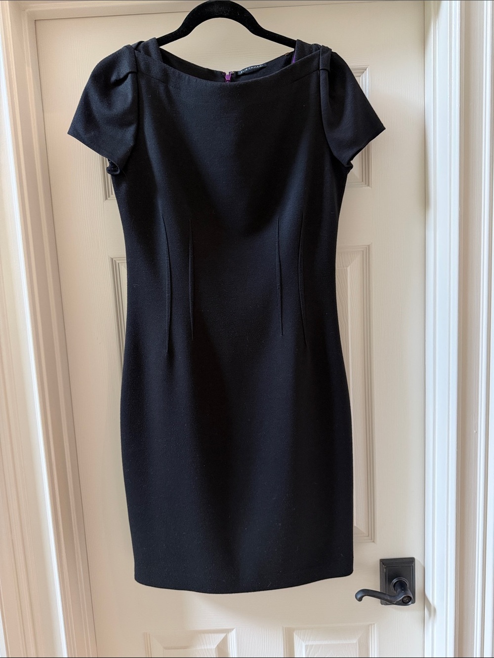 Elie Tahari Black Short Sleeve Sheath Dress